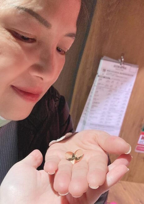 ✨極鮮高濃度魚油-來自挪威的頂級新鮮魚油🐟✨✅提供人體黃金比例 → EPA：DHA = 3：2，SGS檢驗 Omega-3 含量高達94%，業界最低氧化指標✅天然rTG型式，小分子好吸收✅榮獲4大永續認證 → 配額管理、不過度捕撈✅鋁片密封、獨立包裝，維持魚油新鮮度