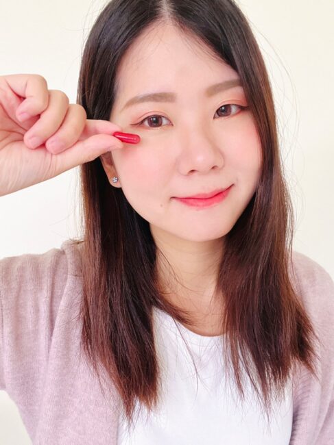 ✨第三代晶速晰-晶亮成分高補給✨長時間使用3C，讓你數位疲勞了嗎❓採用美國臨床葉黃素與玉米黃素黃金比例10:2 ，游離型雙專利好吸收，2粒達30mg : 6mg高補給劑量✅雨生紅球藻蝦紅素，業界高含量8mg❗️✅日本95%高純度透明質酸鈉💦✅雙重花青素-日本專利黑豆x歐洲專利藍莓✅專利素食微藻DHA✅維生素C +維生素E +鋅+硒酵母。全方位的晶亮水潤配方，適合全家大小，給您清晰透徹精彩生活❗️