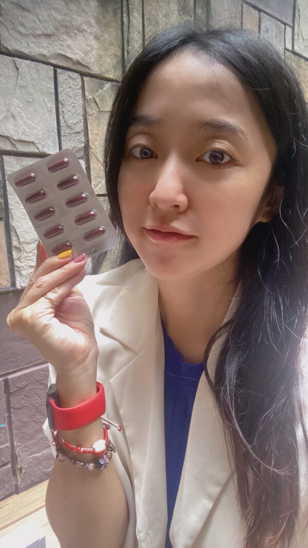 ✨第三代蚓循恆-日本輝龍原廠授權蚓激酶✨日本權威博士48年研究心血，紅蚯蚓萃取專利蚓激酶，活性最高，榮獲獨家24國專利、5大機能性專利，搭配日本輔酶Q10 、專利香檸檬橙、蝦紅素、紅麴，促進新陳代謝、體內環保，循環順暢更勇健！不是只有長輩需要，勞動族、外食族、久坐久站族也非常適合！