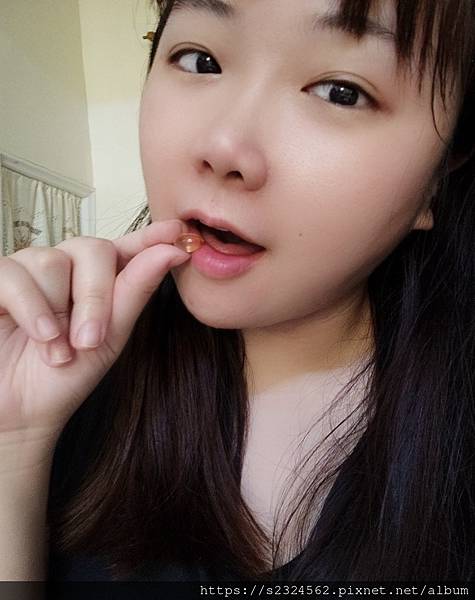 ✨極鮮高濃度魚油-來自挪威的頂級新鮮魚油🐟✨✅提供人體黃金比例 → EPA：DHA = 3：2，SGS檢驗 Omega-3 含量高達94%，業界最低氧化指標✅天然rTG型式，小分子好吸收✅榮獲4大永續認證 → 配額管理、不過度捕撈✅鋁片密封、獨立包裝，維持魚油新鮮度