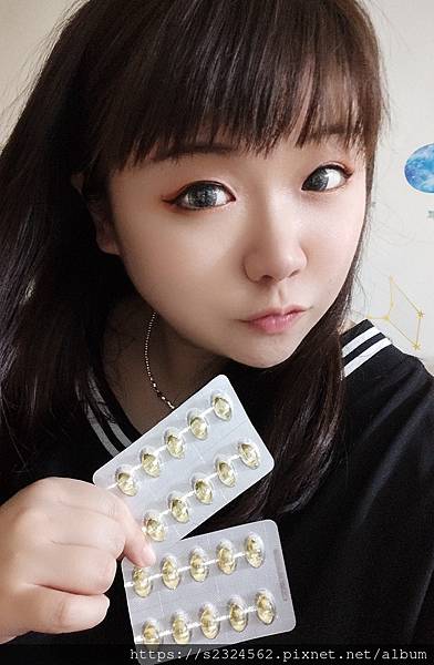 ✨極鮮高濃度魚油-來自挪威的頂級新鮮魚油🐟✨✅提供人體黃金比例 → EPA：DHA = 3：2，SGS檢驗 Omega-3 含量高達94%，業界最低氧化指標✅天然rTG型式，小分子好吸收✅榮獲4大永續認證 → 配額管理、不過度捕撈✅鋁片密封、獨立包裝，維持魚油新鮮度